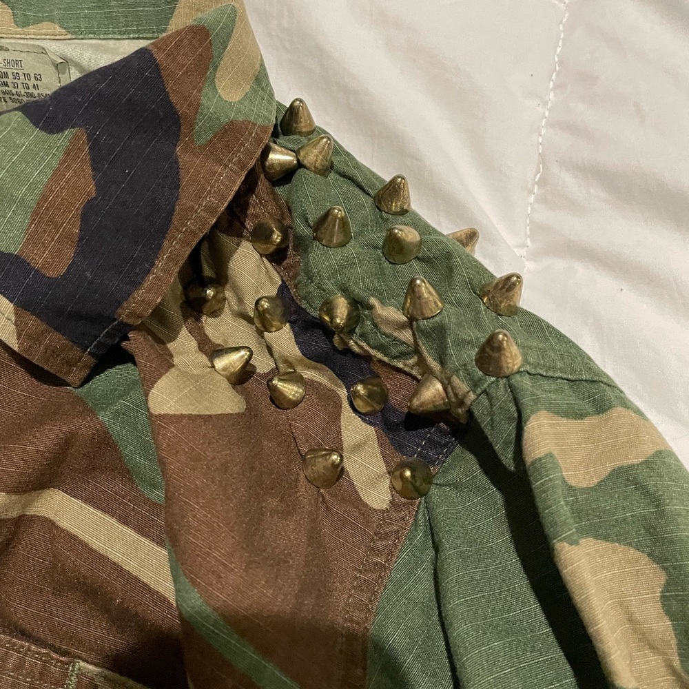 Army Jacket - image 4